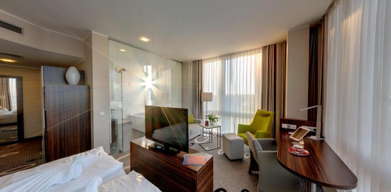 Business-Hotel Artes Κέμνιτς Εξωτερικό φωτογραφία