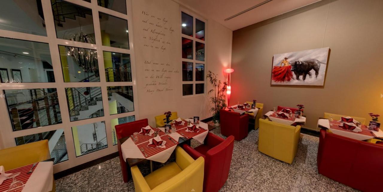 Business-Hotel Artes Κέμνιτς Εξωτερικό φωτογραφία